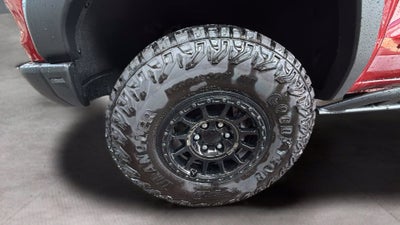 2025 GMC Canyon AT4