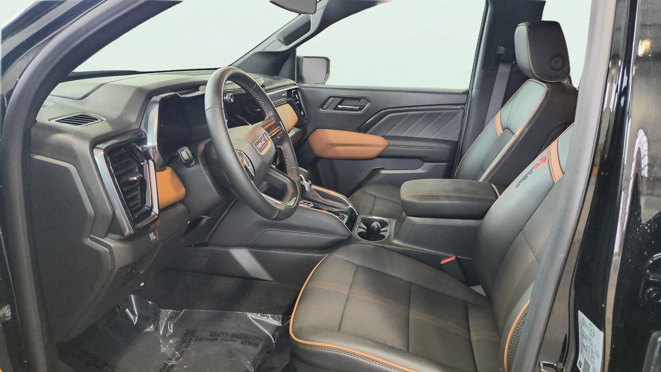 2025 GMC Canyon AT4