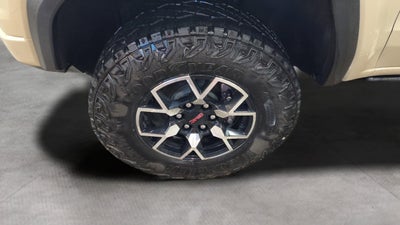 2024 GMC Canyon AT4X