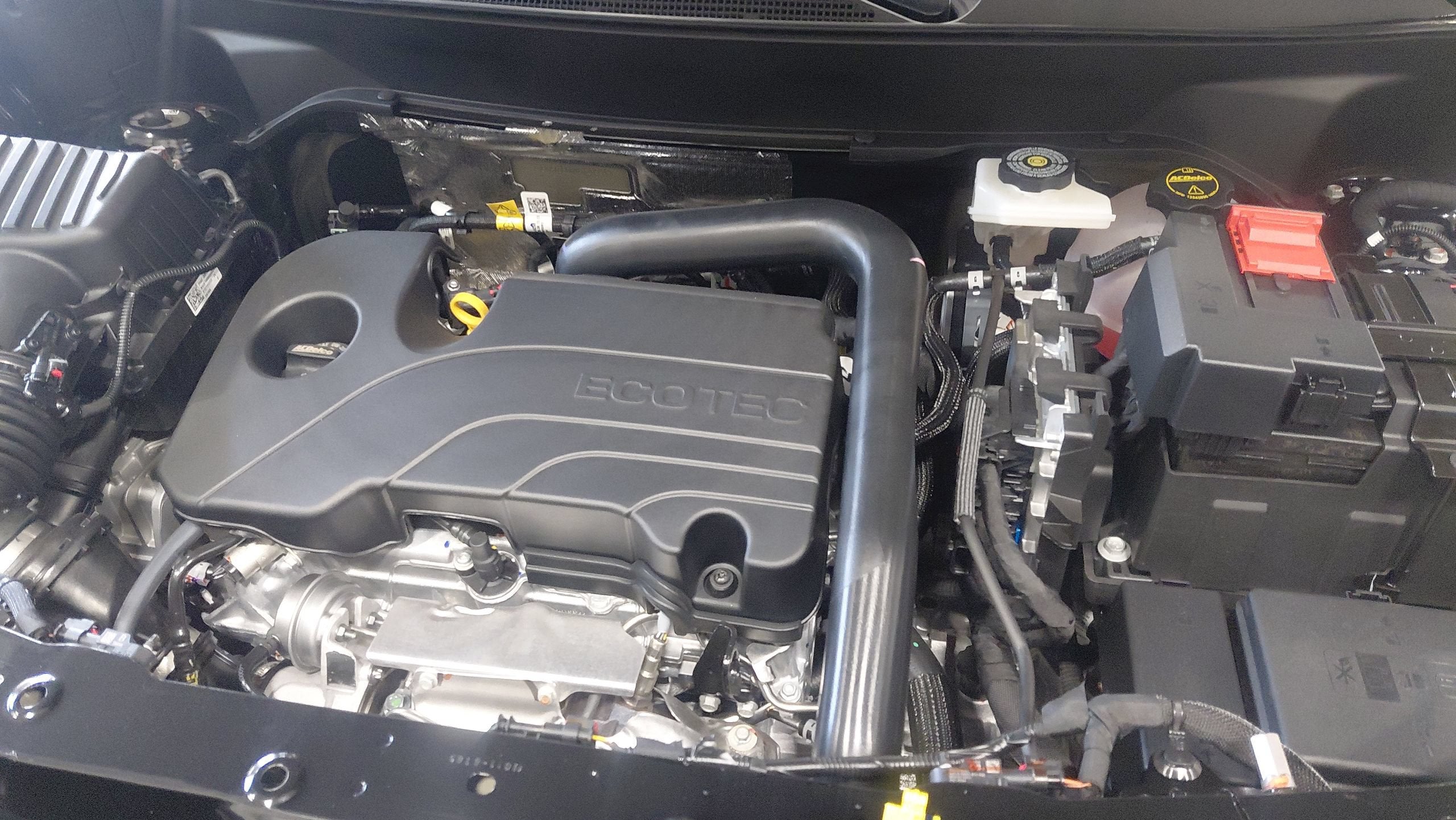 2027 Chevrolet Equinox ACTIV