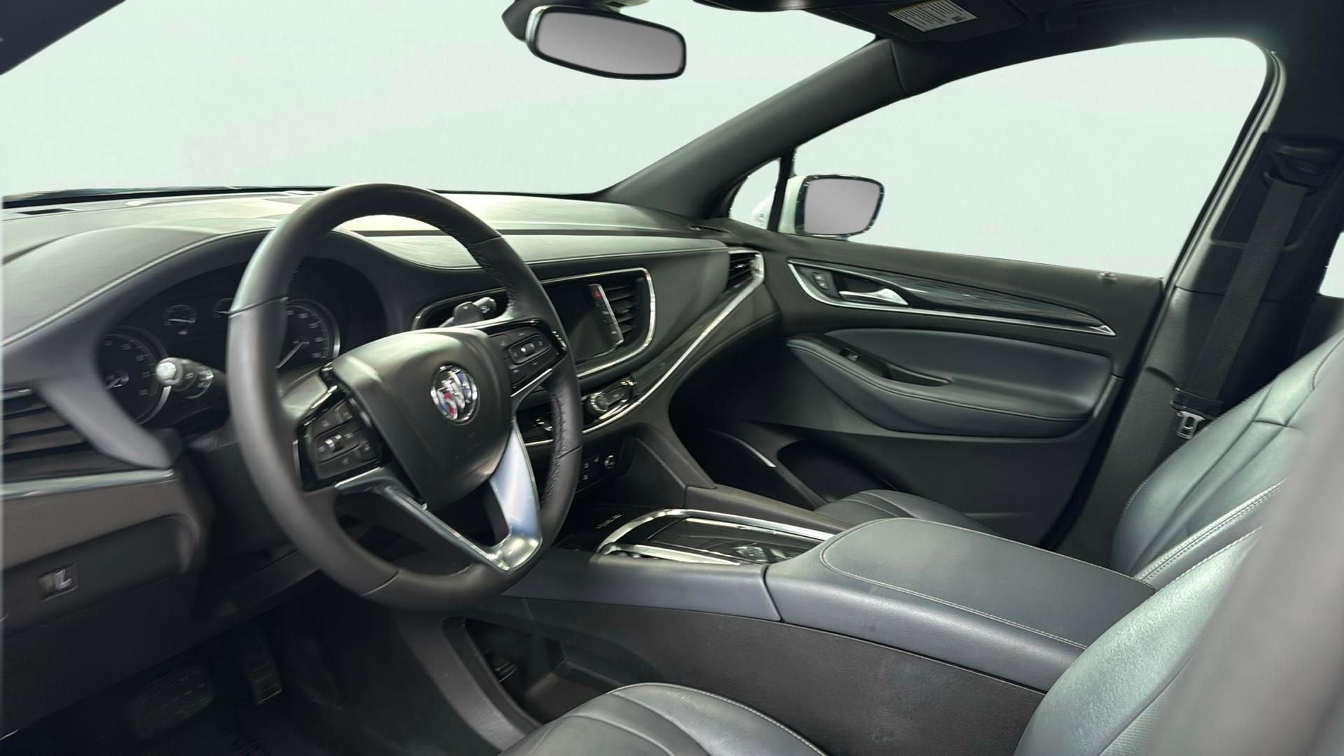 2022 Buick Enclave Essence