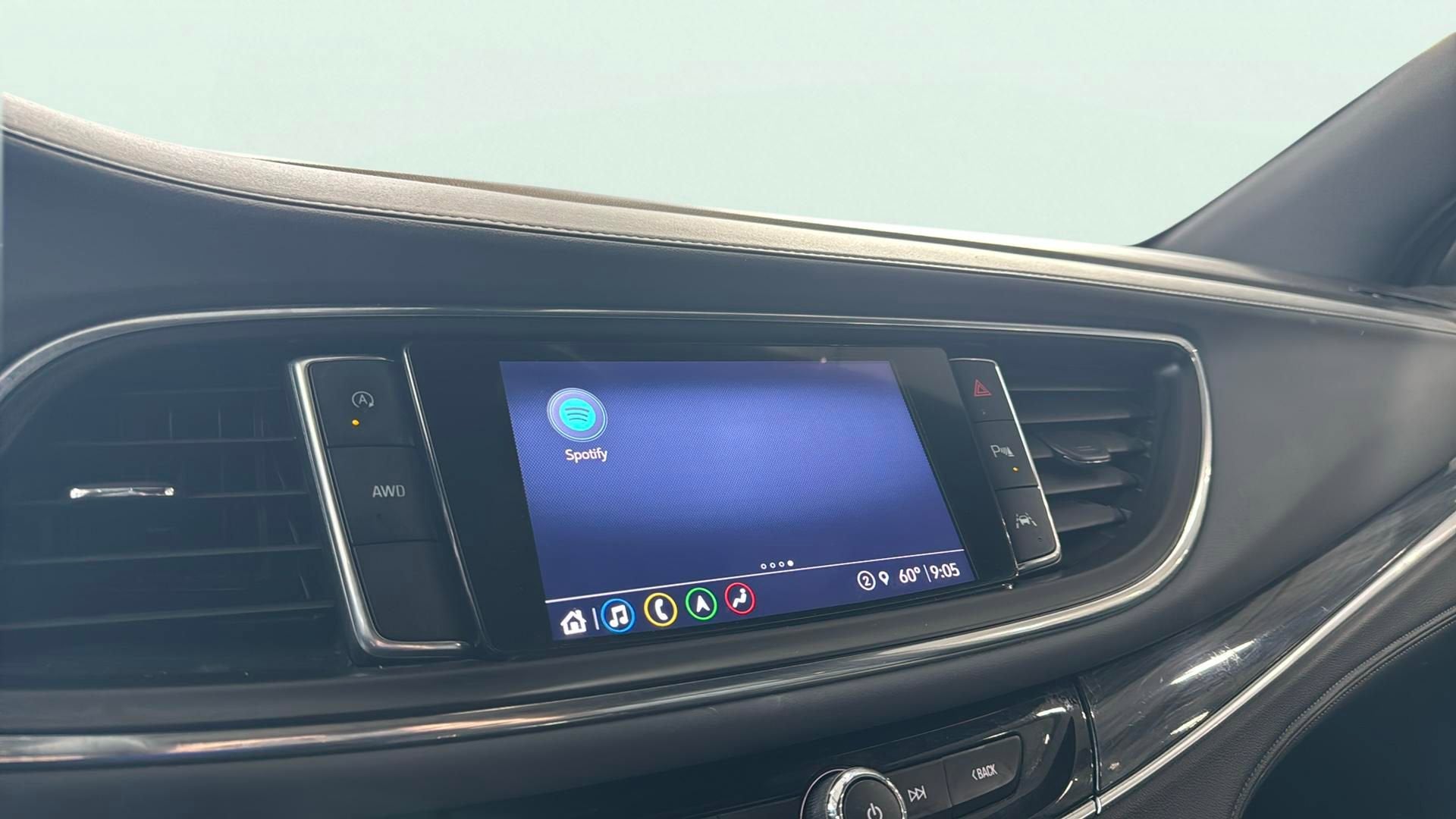 2022 Buick Enclave Essence