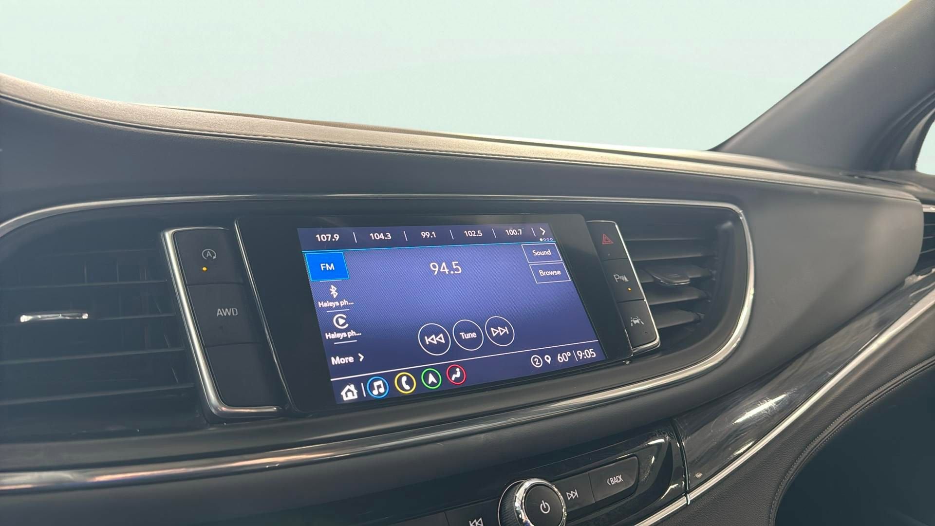 2022 Buick Enclave Essence
