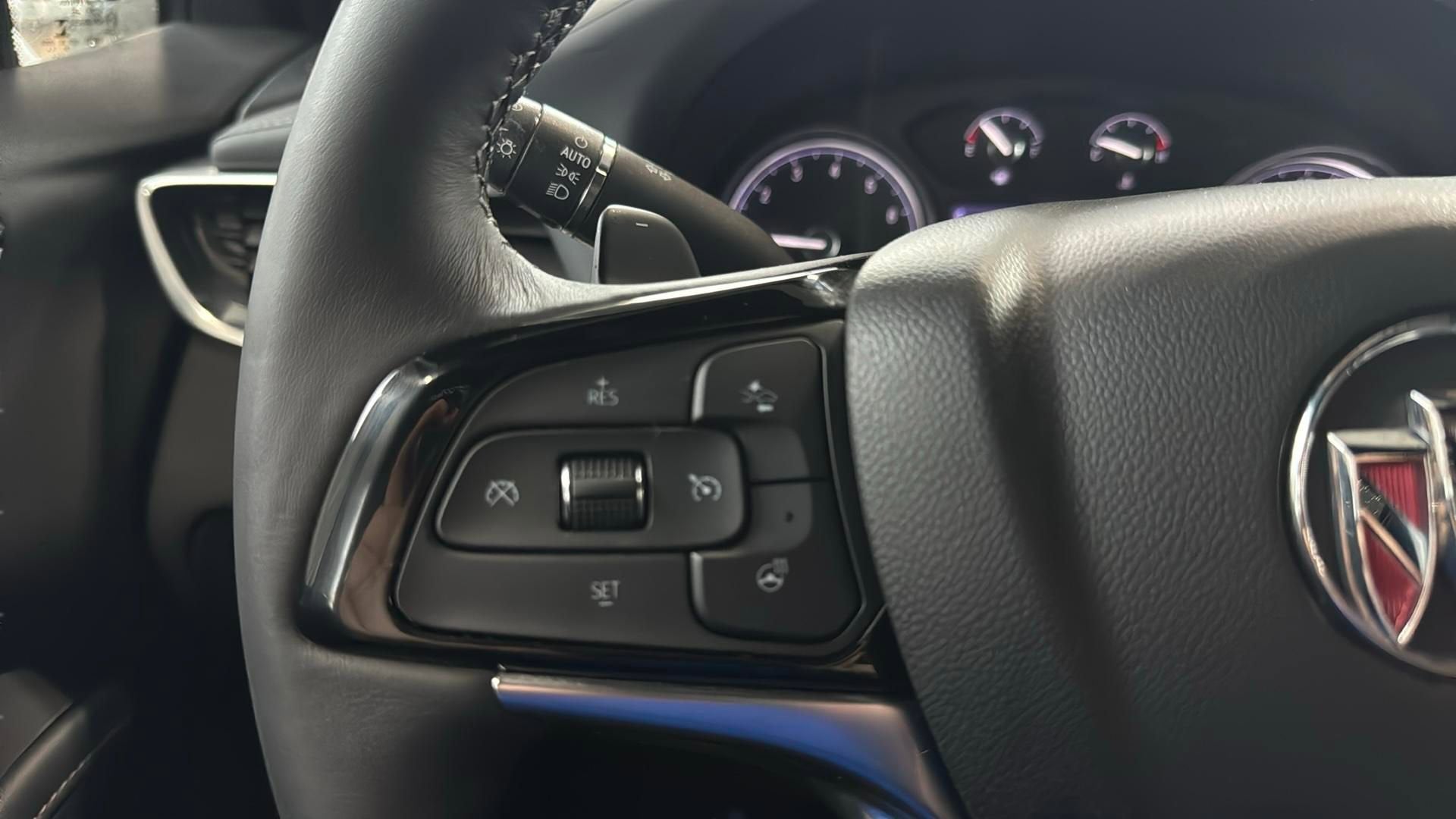2022 Buick Enclave Essence