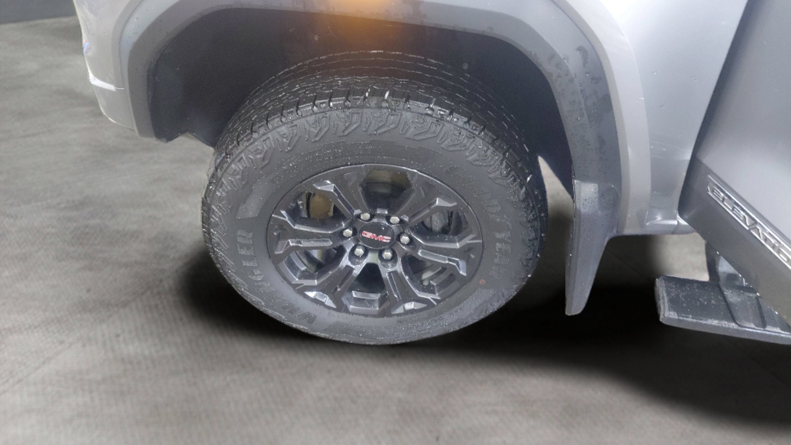 2025 GMC Canyon Elevation