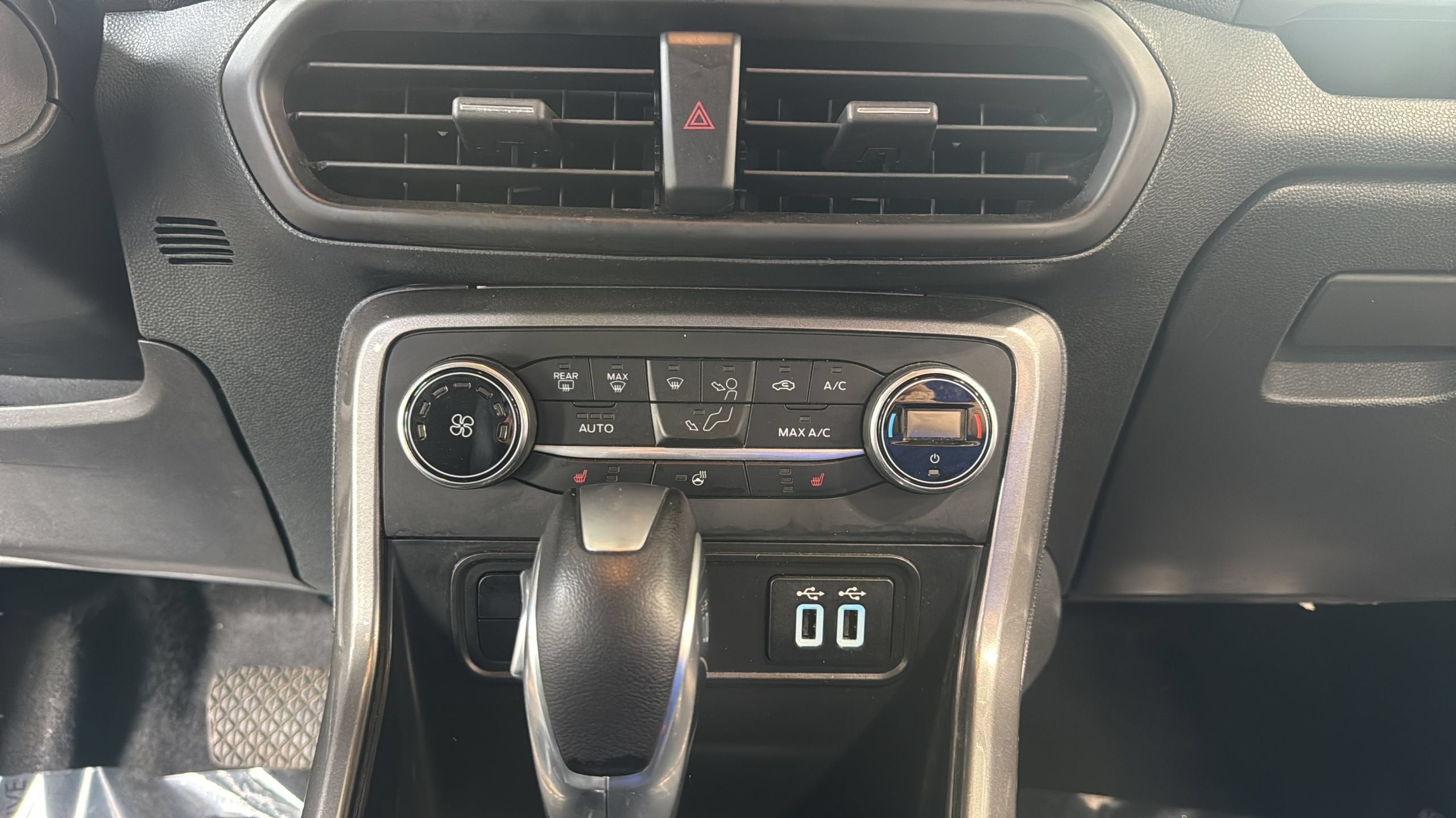 2022 Ford EcoSport SES