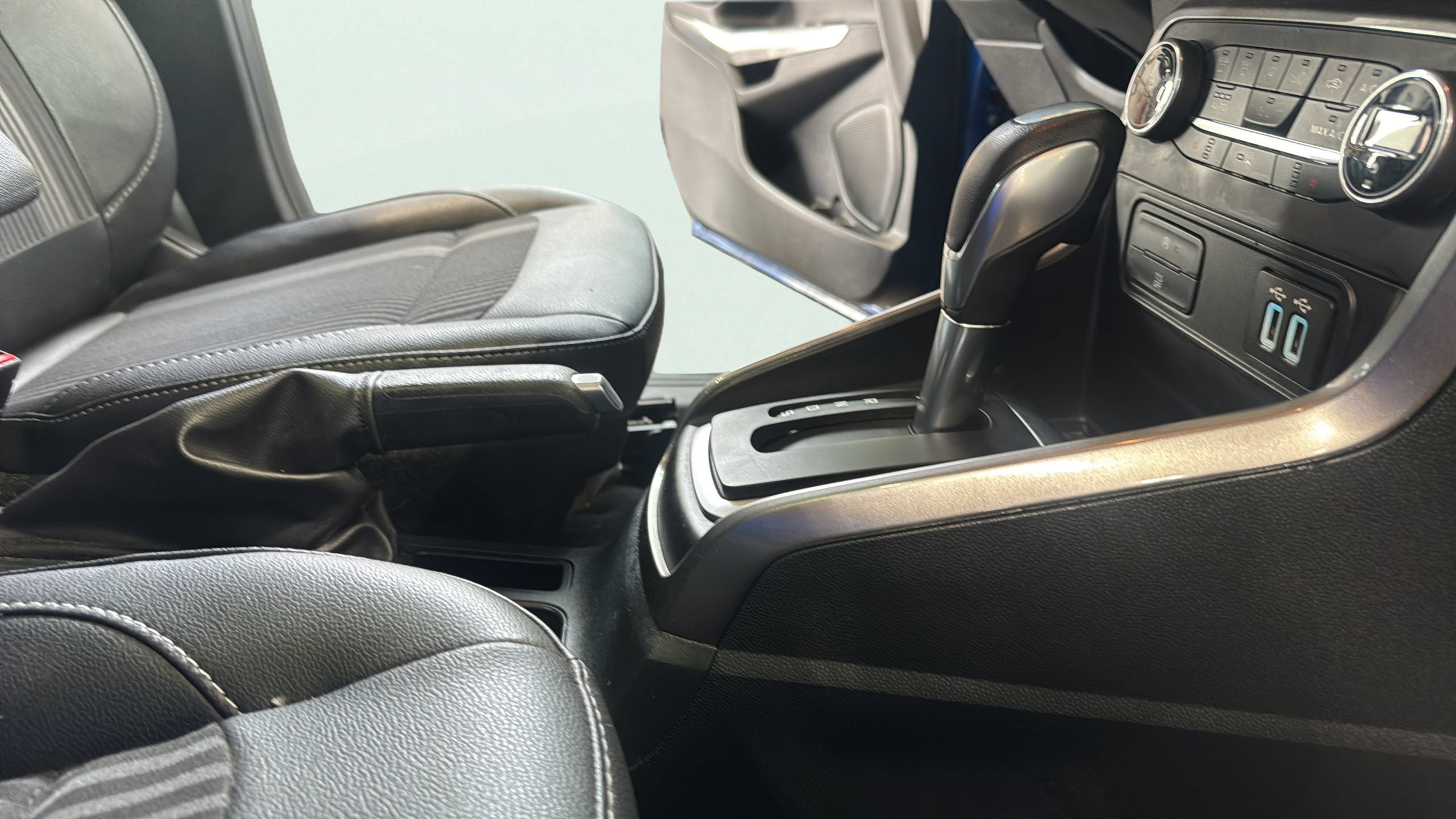 2022 Ford EcoSport SES