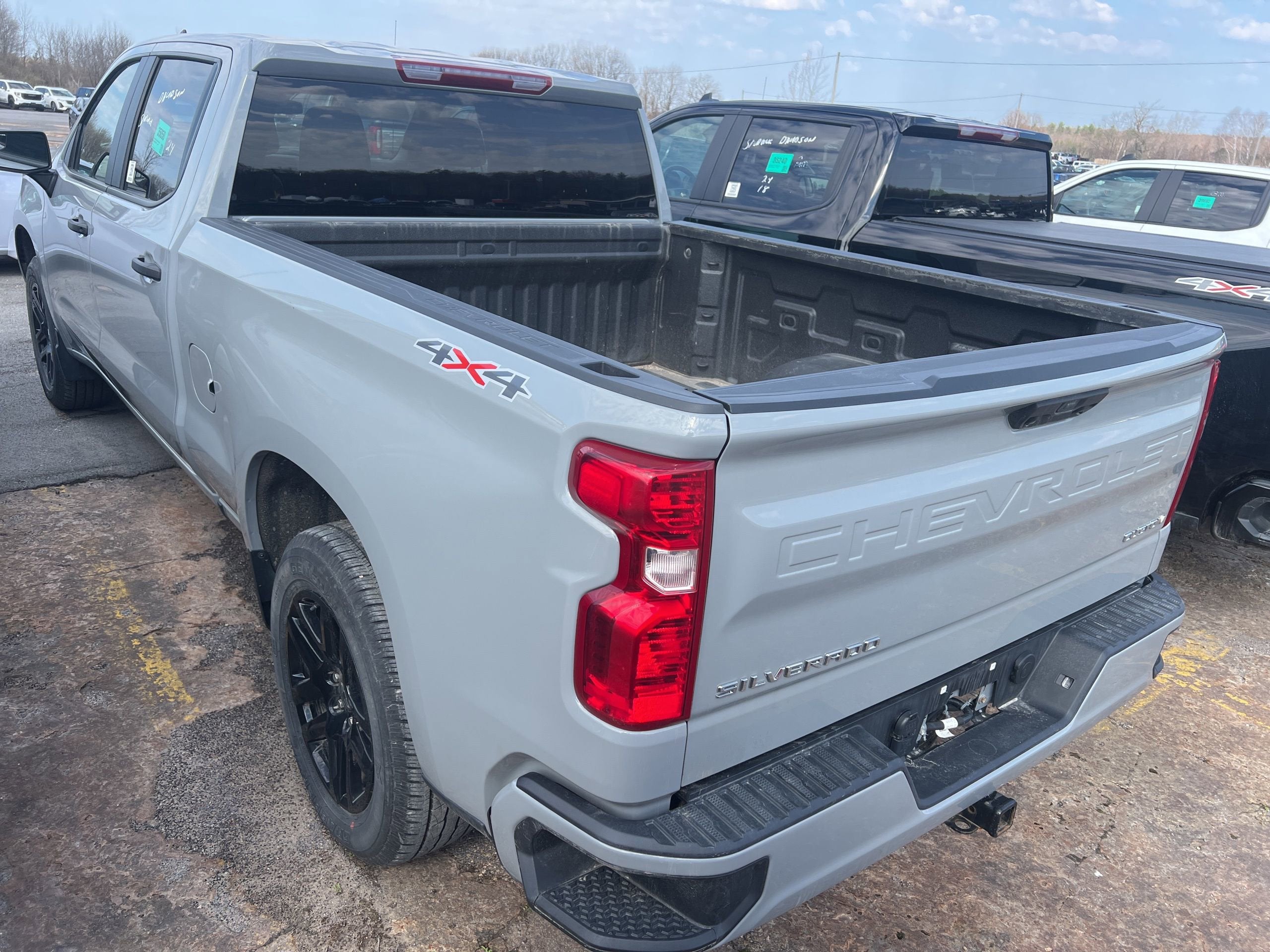 2024 Chevrolet Silverado 1500 Custom