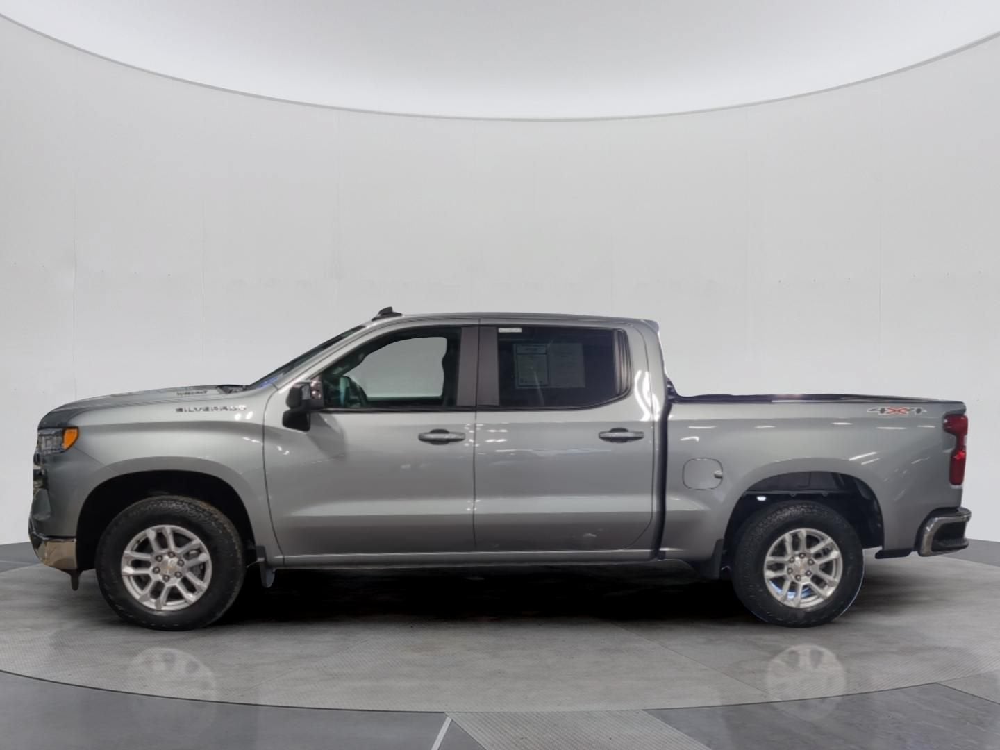 2025 Chevrolet Silverado 1500 LT (2FL)