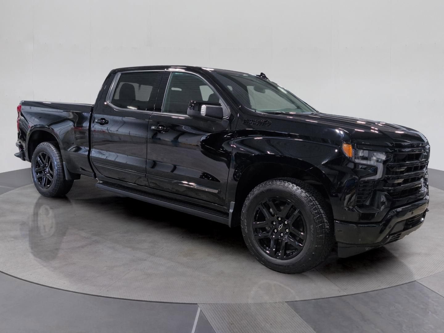 2026 Chevrolet Silverado 1500 High Country - Photo 9