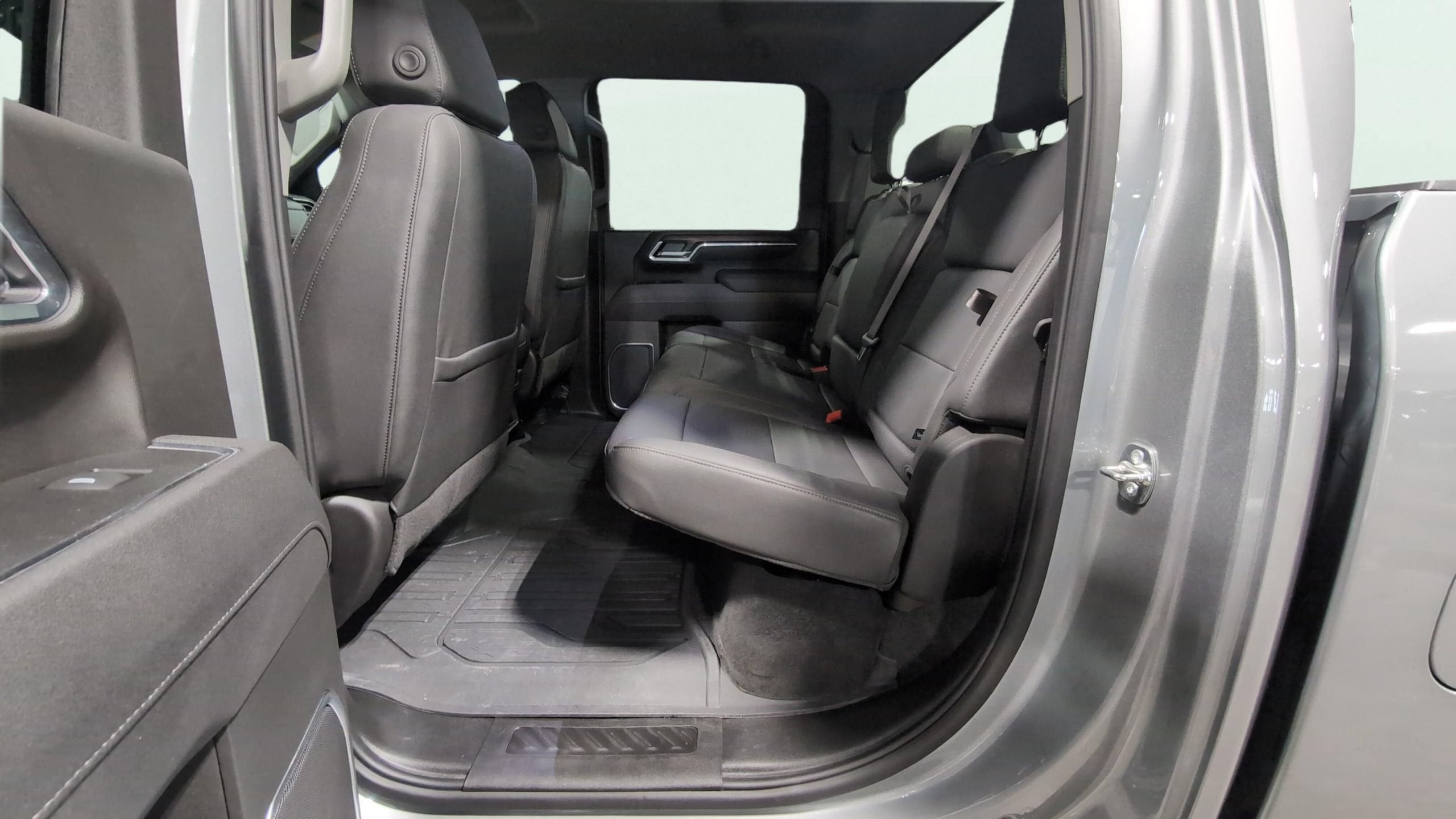 2025 GMC Sierra 3500 HD SLT