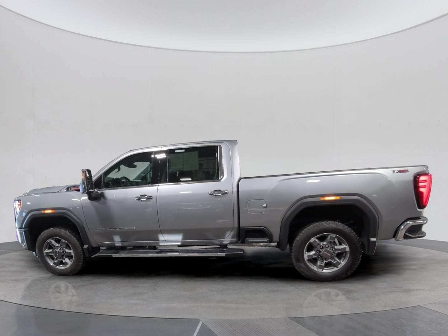 2025 GMC Sierra 3500 HD SLT